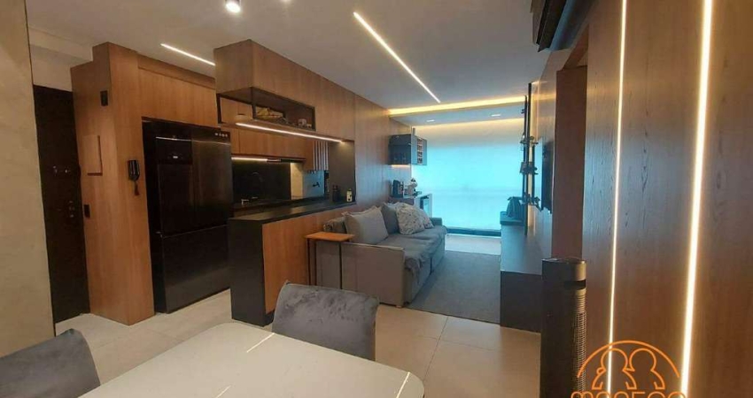 Apartamento à venda, 2 quartos, 1 suíte, 2 vagas, Marapé - Santos/SP