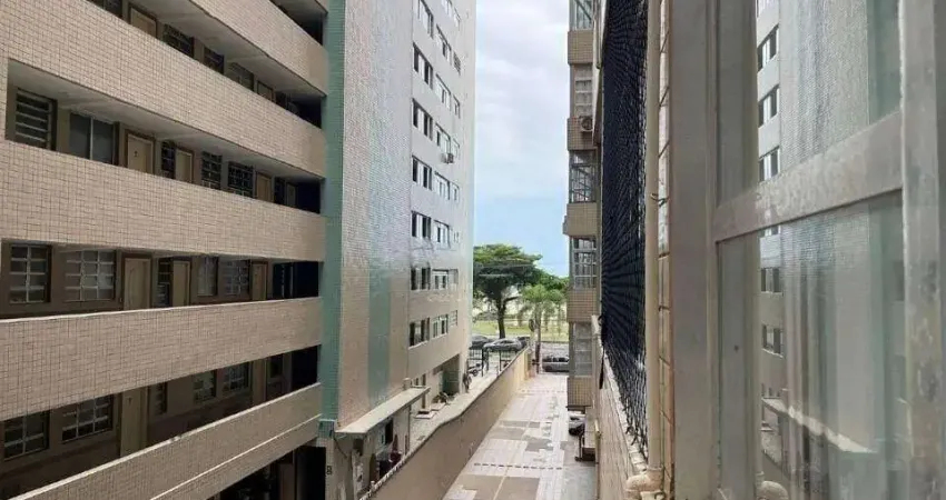 Kitnet / Stúdio à venda na Avenida Presidente Wilson, José Menino, Santos