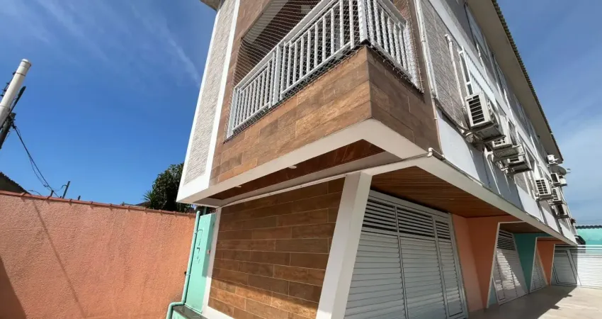 Casa à venda na vila são jorge em santos – 2 dormitórios, 2 banheiros e 2 vagas de garagem