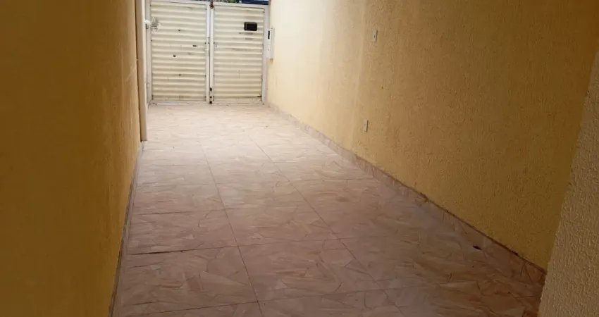 Espaçoso 3 Dormitórios com Suíte na Vila Voturuá – R$ 450 Mil!