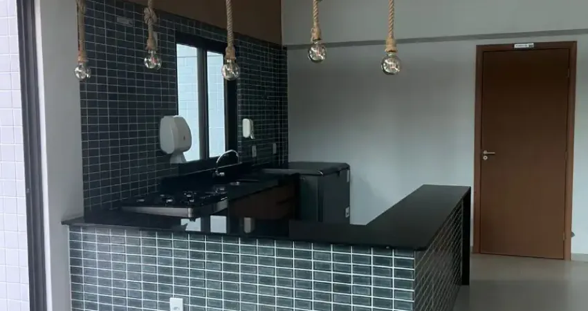 Alugo apt 2 qts mobiliado, andar alto, varanda , nascente nas graças