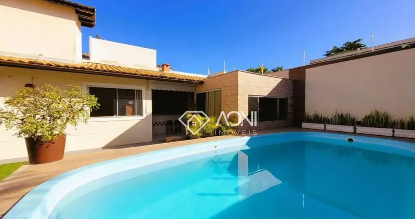 Casa com 3 dormitórios à venda, 264 m² por r$ 1.570.000,00 - interlagos - vila velha/es