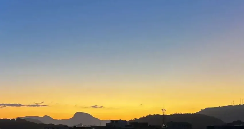 Casa com 5 dormitórios à venda, 334 m² por r$ 1.150.000,00 - ilha dos ayres - vila velha/es