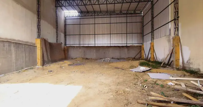 Galpão para alugar, 300 m² por r$ 7.500,02/mês - porto canoa - serra/es