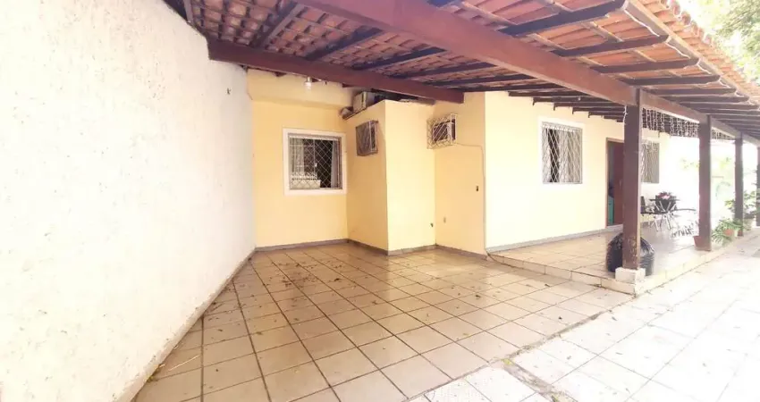 Casa com 4 quartos à venda na Rua Torquato Laranja, 184, Centro de Vila Velha, Vila Velha