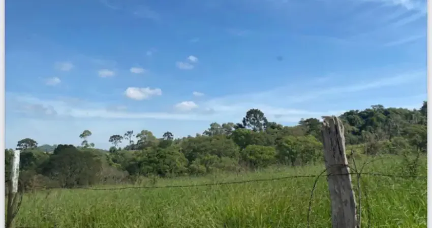 Terreno em condomínio fechado à venda na Rua Osvaldo Cruz, 70, Piaí, Ibiúna