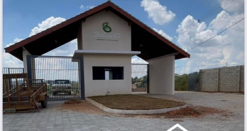 Terreno em condomínio fechado à venda na Rua Paulo Dias, 79, Santa Rita, Alumínio