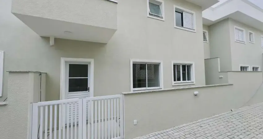 Sobrado com 2 dormitórios para alugar, 108 m² por R$ 3.900,00/mês - Pinheirinho - Vinhedo/SP