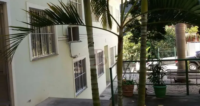 Apartamento à venda em niterói-rj, santa rosa: 2 quartos, 1 sala, 1 banheiro, 1 vaga de garagem, 66m² de área. venha conferir!