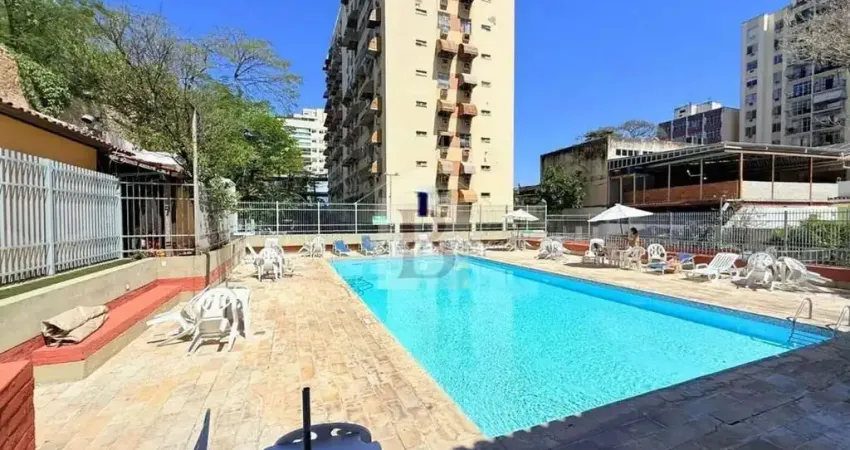 Apartamento à venda em Niterói-RJ, bairro Fonseca, 2 quartos, 1 sala, 1 banheiro, 1 vaga de garagem, 77m²!