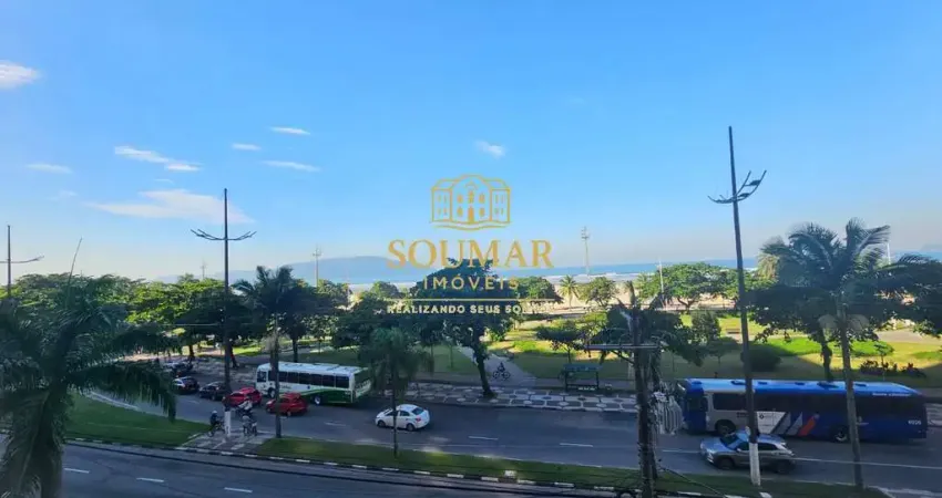Apartamento com quatro dormitórios - Pompéia / Santos.