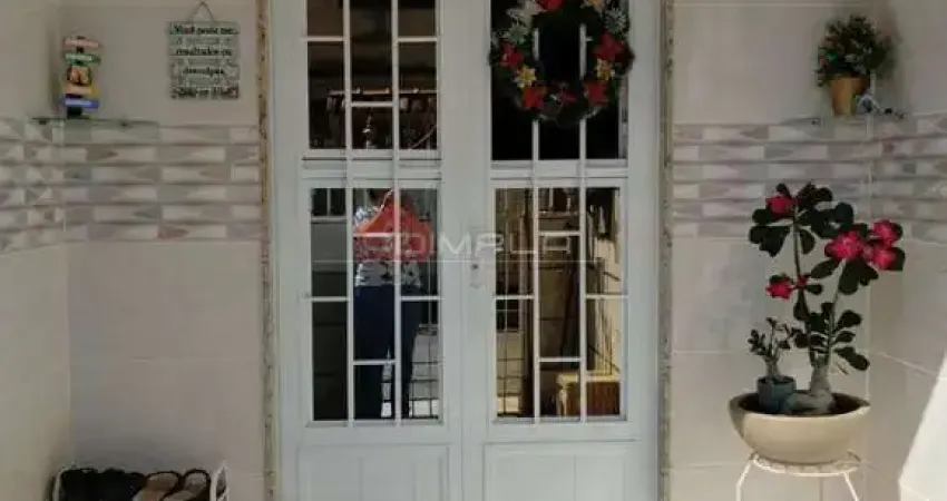 Casa com 2 quartos à venda na Rua Emirene Belga Araújo, Camarão, São Gonçalo