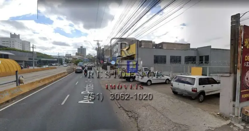 Terreno à venda na Avenida Protásio Alves, 4360, Petrópolis, Porto Alegre
