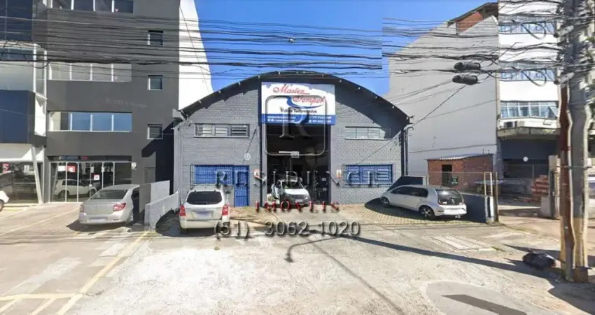 Depósito comercial para locação em Porto Alegre-RS, bairro Navegantes. 350m², 2 banheiros. Agende sua visita hoje!