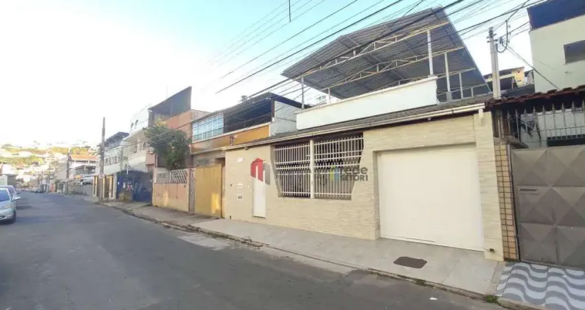 Jardim de Alá/Santa Luzia - Casa 3 Quartos - Suíte - 3 Vagas