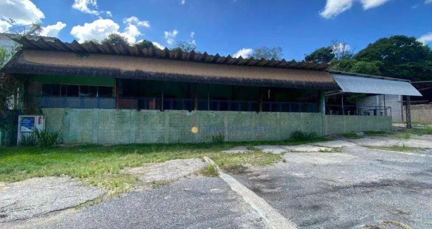 Galpão para alugar, 600 m² por R$ 8.000,00/mês - Capivari - Louveira/SP