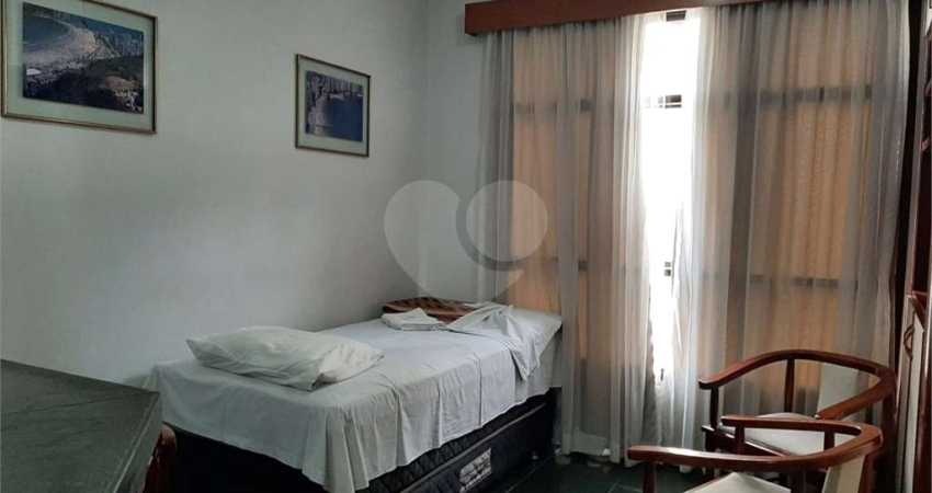 Apartamento com 1 quartos à venda em Itararé - SP