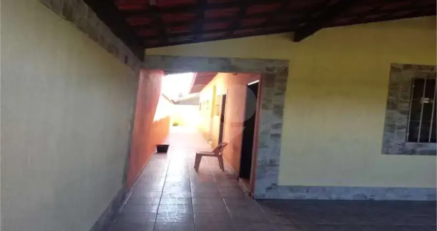 Casa com 3 quartos à venda na Rua Rosa Marli de Souza, Vila Mirim, Praia Grande