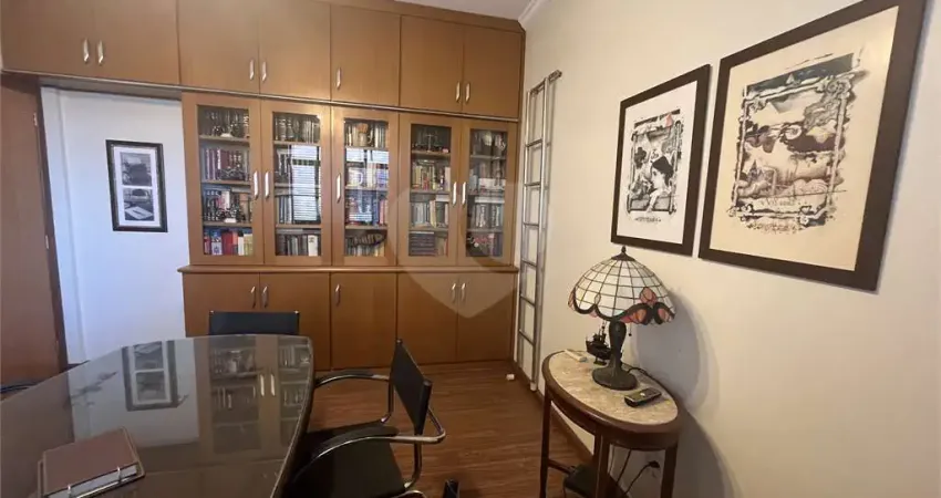 Sala comercial à venda na Rua Amador Bueno, Centro, Santos