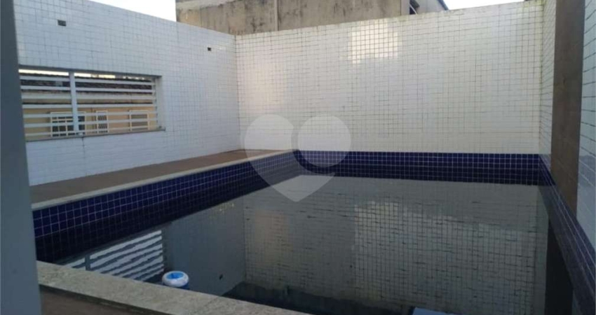Casa com 3 quartos à venda na Rua Liberdade, Aparecida, Santos