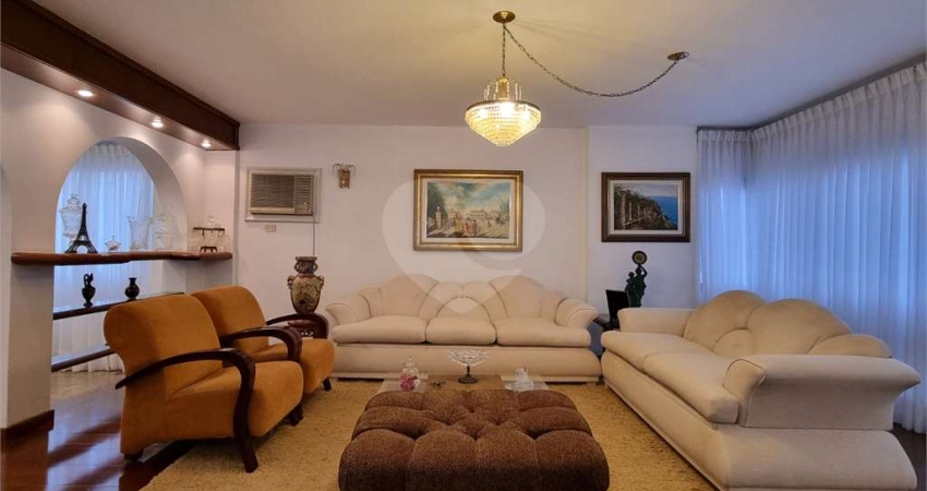 Apartamento com 3 quartos à venda ou para locação em Boqueirão - SP