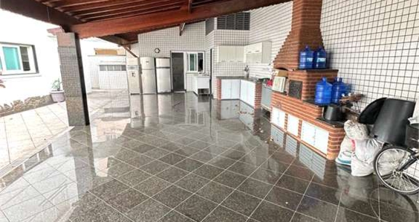 Casa com 3 quartos à venda na Rua Mém de Sá, Centro, São Vicente