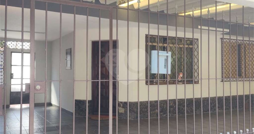 Casa térrea com 2 quartos à venda em Assunção - SP
