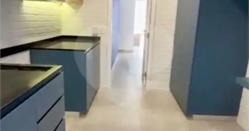 Apartamento com 3 quartos à venda ou para locação em Gonzaga - SP
