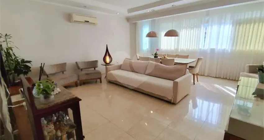 Casa com 5 quartos à venda na Dom Duarte Leopoldo E Silva, Marapé, Santos