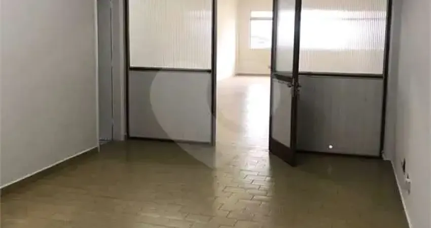 Sala comercial à venda na Rua Frei Gaspar, Centro, São Vicente