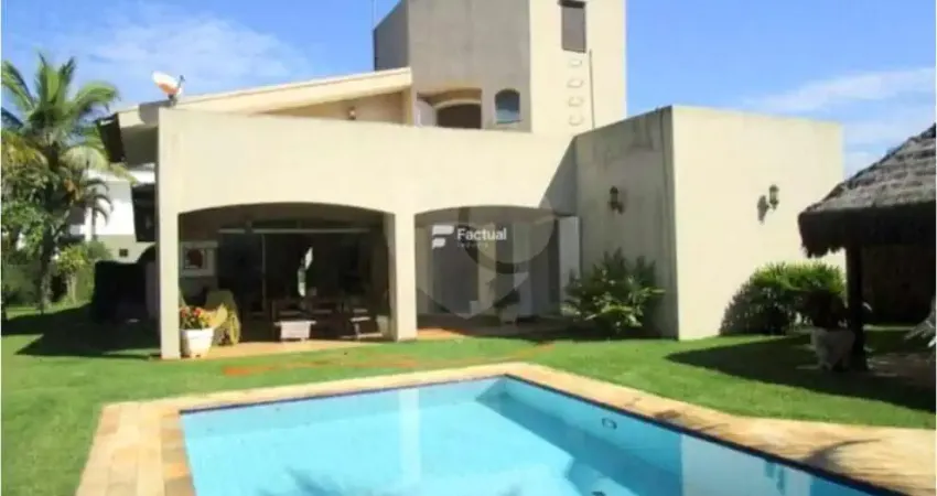 Condomínio com 3 quartos à venda em Jardim Acapulco - SP