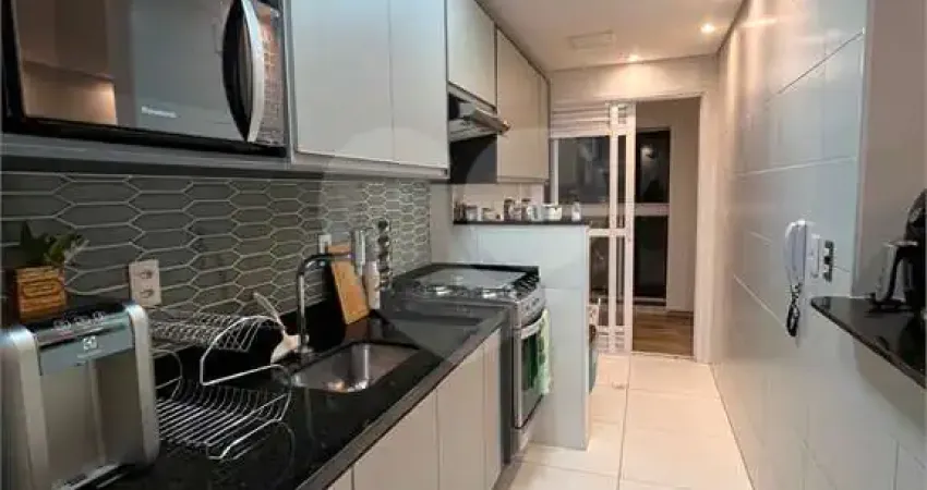 Apartamento com 1 quartos à venda em Embaré - SP