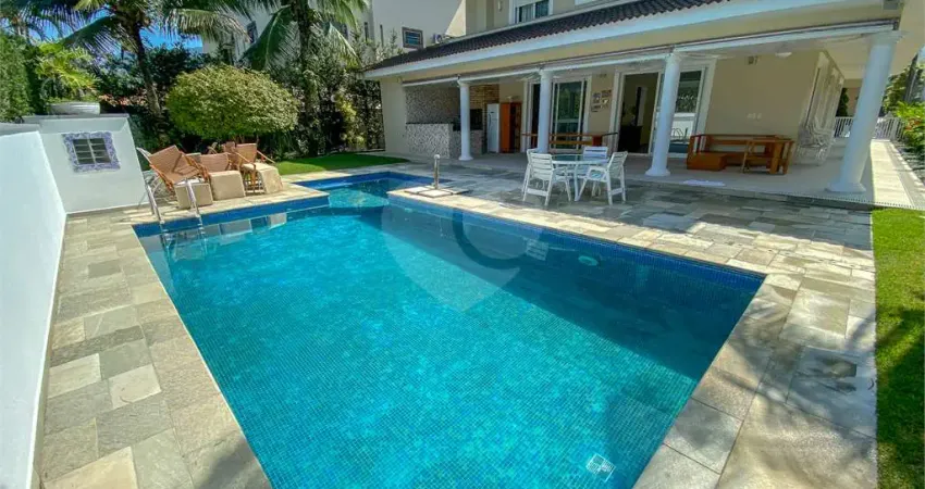 Casa com 6 quartos à venda na Waldemar Da Fonseca, Enseada, Guarujá