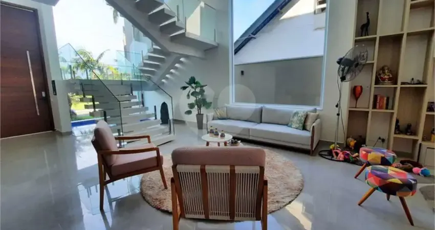 Casa com 5 quartos à venda na Ezio Renato João Mora, Jardim Acapulco, Guarujá