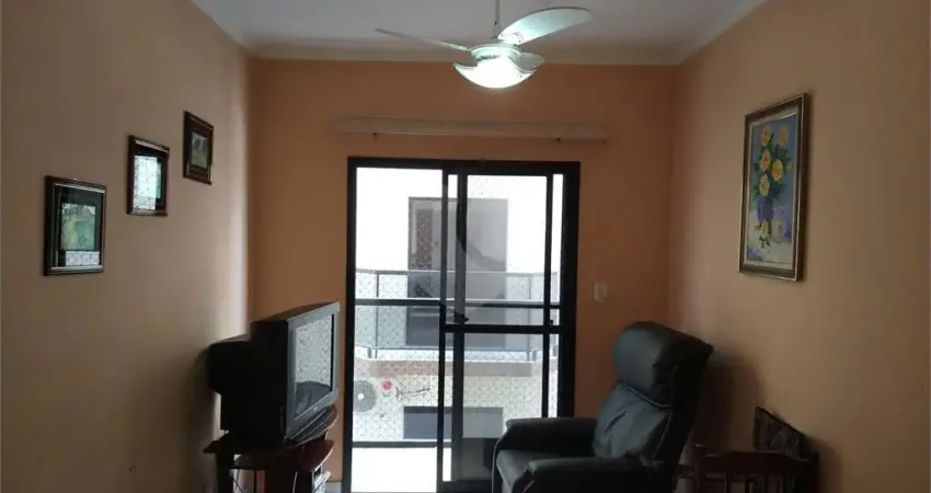 Apartamento com 1 quarto à venda na Rua Juquirais, Tupi, Praia Grande