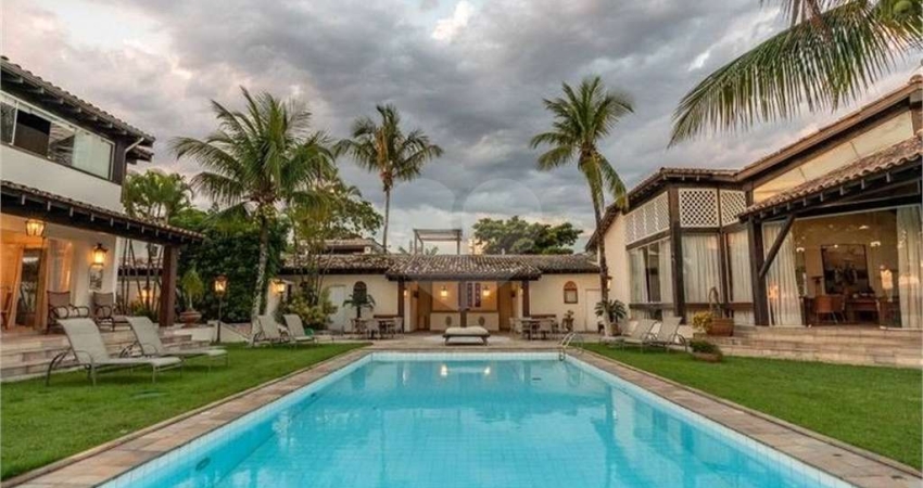 Casa com 10 quartos à venda na Avenida Miguel Stéfano, Enseada, Guarujá