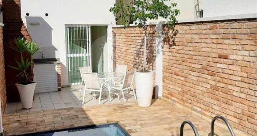 Casa com 3 quartos à venda na Rua Duque de Caxias, Campo Grande, Santos