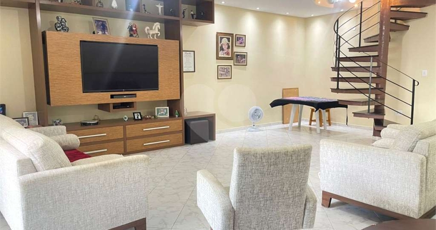 Casa com 3 quartos à venda na Rua Saturnino de Brito, Marapé, Santos