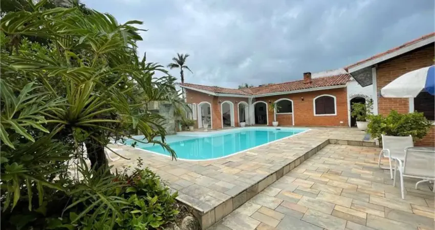 Casa com 3 quartos à venda na Ibrahim Nobre, Jardim Virgínia, Guarujá