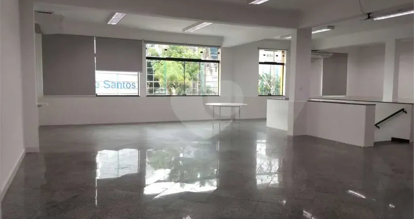 Terreno à venda ou para locação em Vila Mathias - SP
