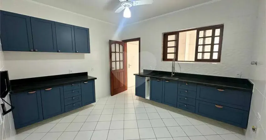 Apartamento com 3 quartos à venda em Boqueirão - SP