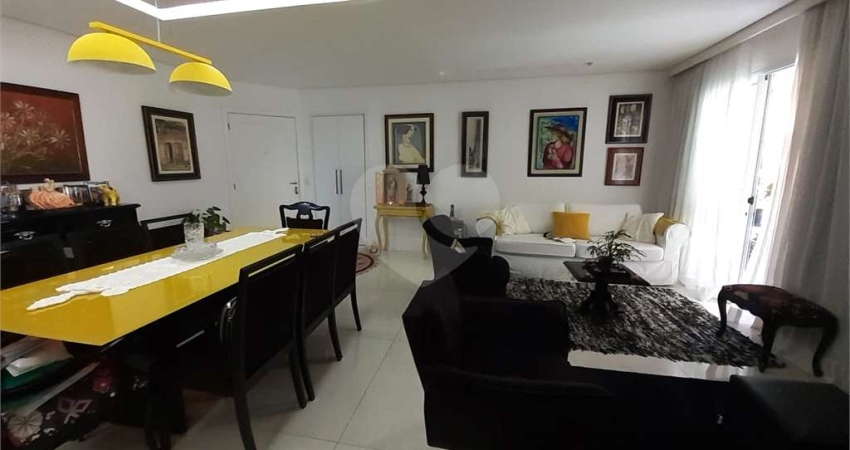 Apartamento com 3 quartos à venda em Marapé - SP