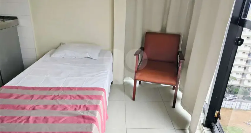 Flat com 1 quartos à venda em Gonzaga - SP