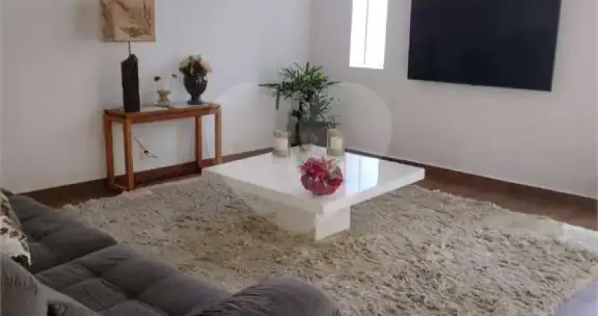 Casa com 3 quartos à venda na Álvares Cabral, Vila Belmiro, Santos