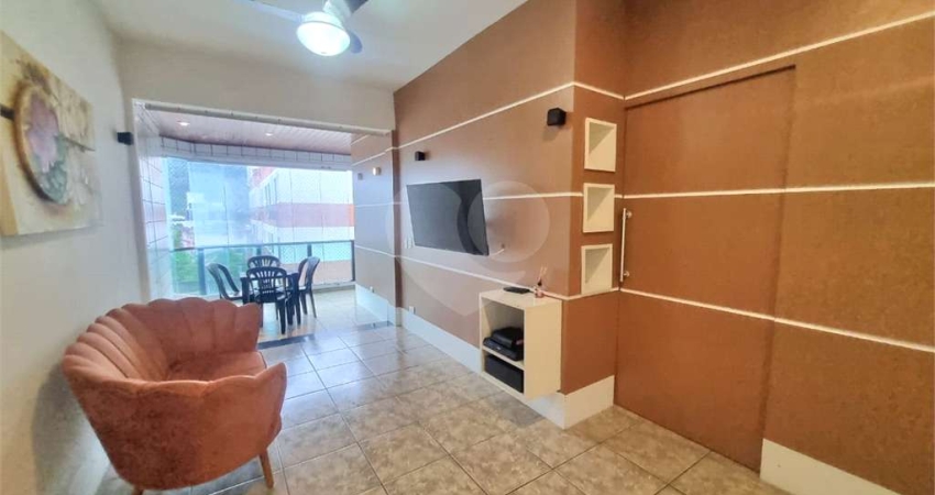 Apartamento com 2 quartos à venda na França Pinto, Enseada, Guarujá
