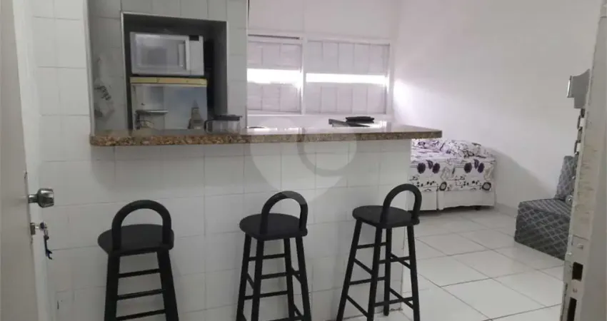 Kitnet / Stúdio para alugar na Avenida Marechal Floriano Peixoto, Gonzaga, Santos