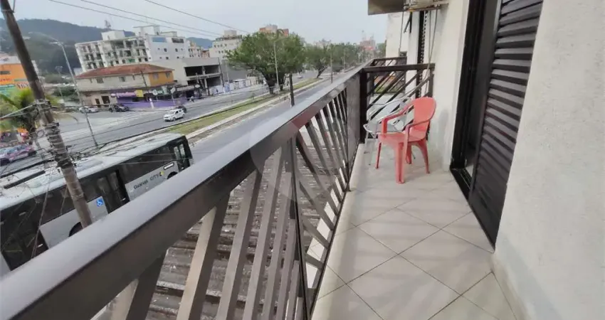 Terreno à venda na Avenida Dom Pedro I, Enseada, Guarujá