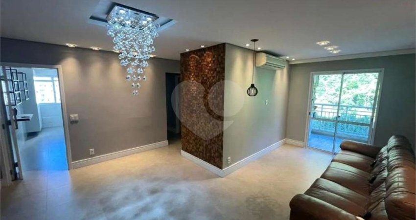 Apartamento com 3 quartos à venda em Marapé - SP