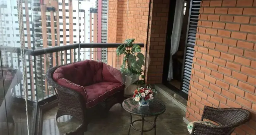 Apartamento com 4 quartos à venda em Vila Uberabinha - SP