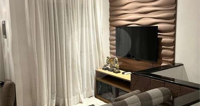 Casa com 3 quartos à venda em Esplanada Dos Barreiros - SP